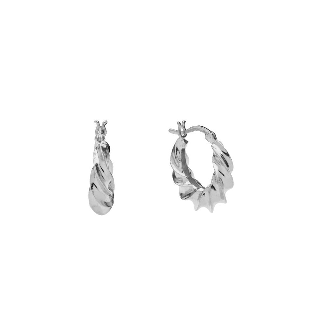 Ellie Hoops