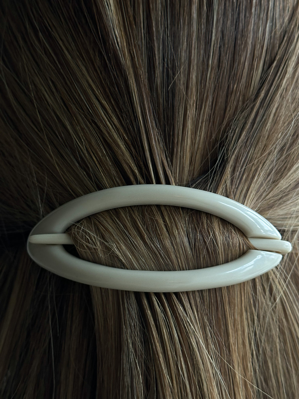 Oval Hair Pin