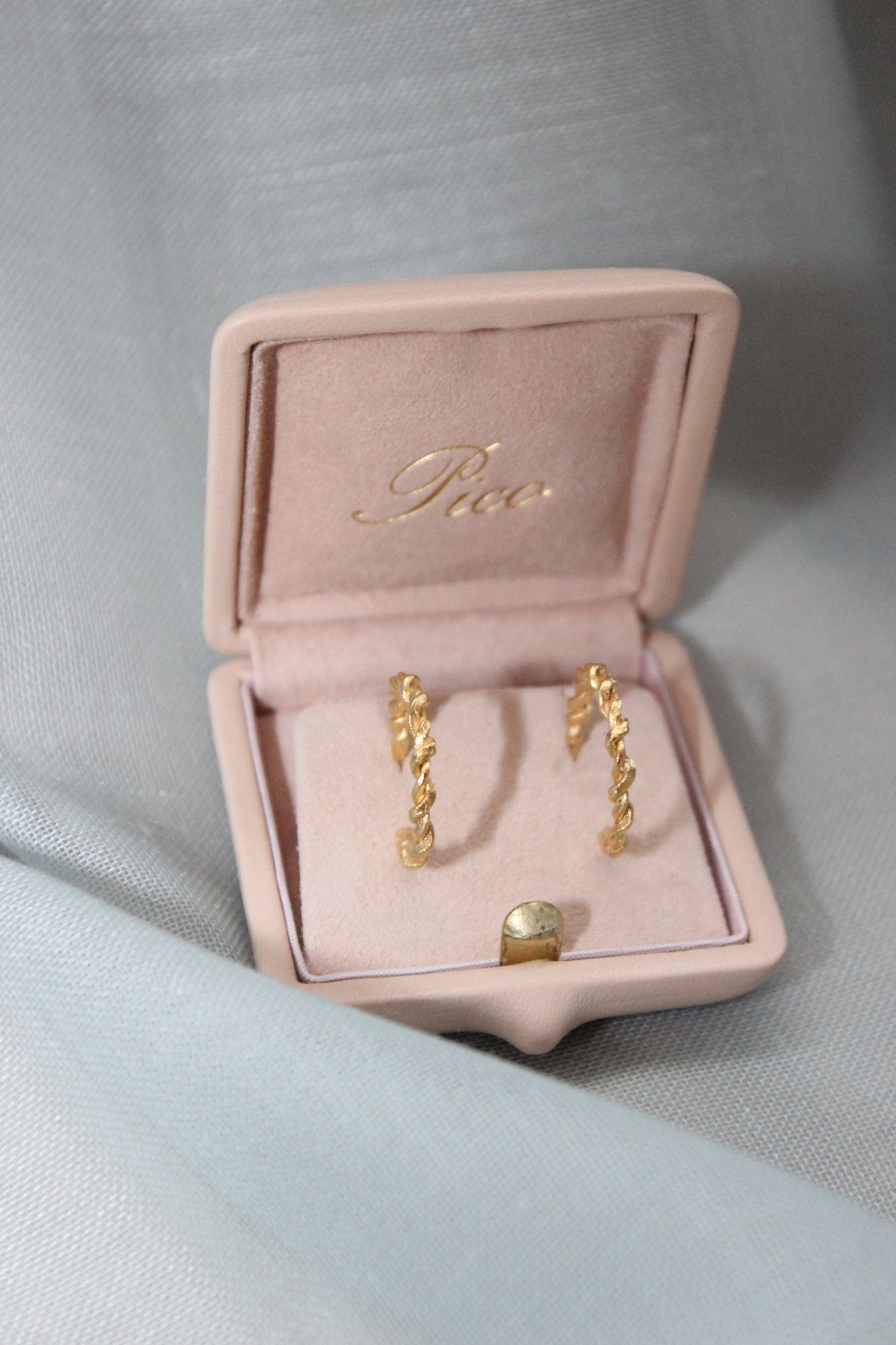 Blake Ørestikker<br>