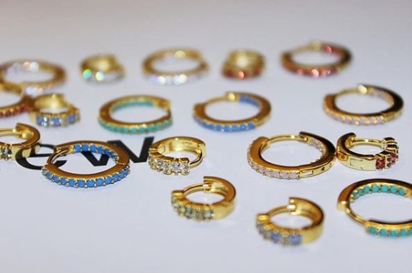 Rainy Medium Hoops