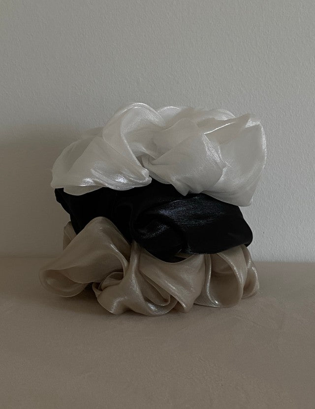Dreamy Scrunchie