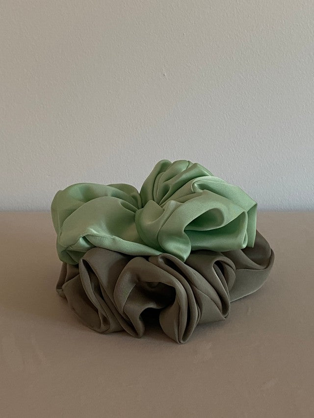 Cali Scrunchie