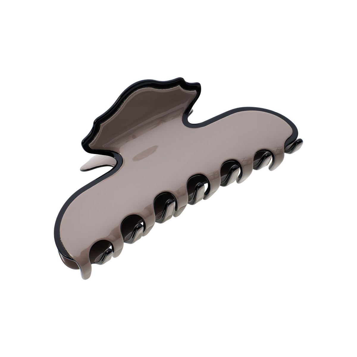 Leonora Claw
