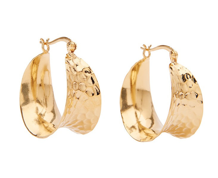 Cleo Grande Hoops