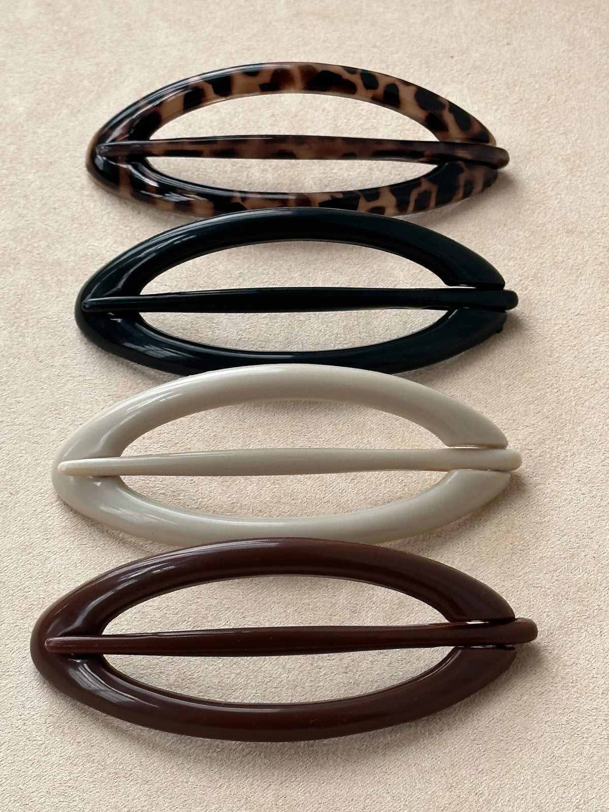Oval Hair Pin