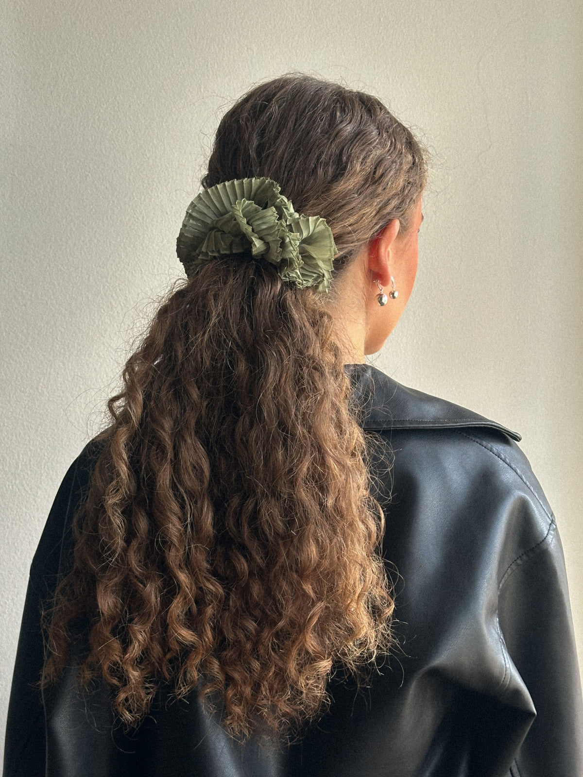 Pleat Scrunchie