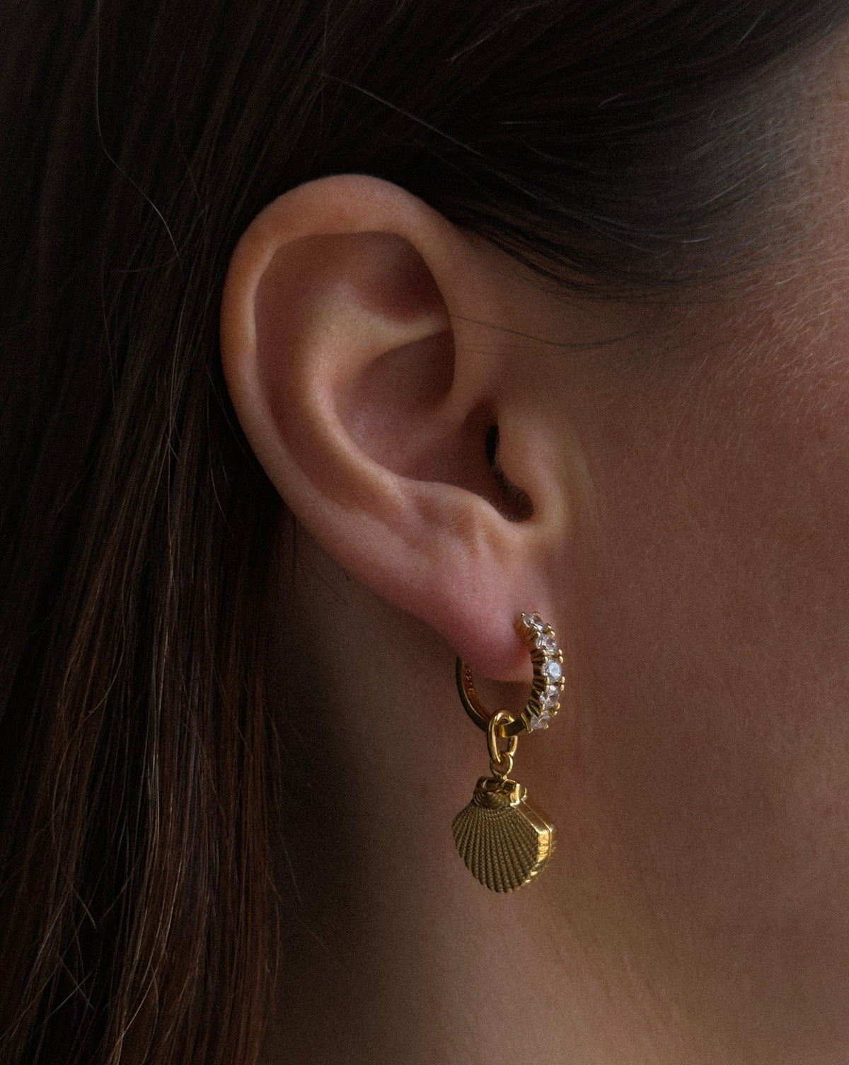 Amara Shell Charm