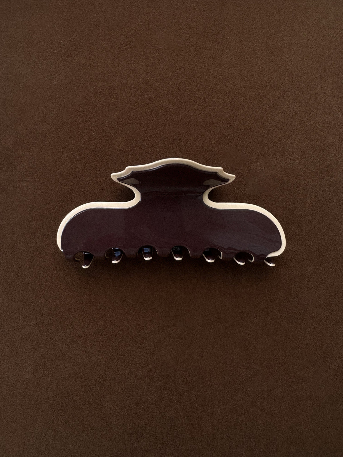 Leonora Claw