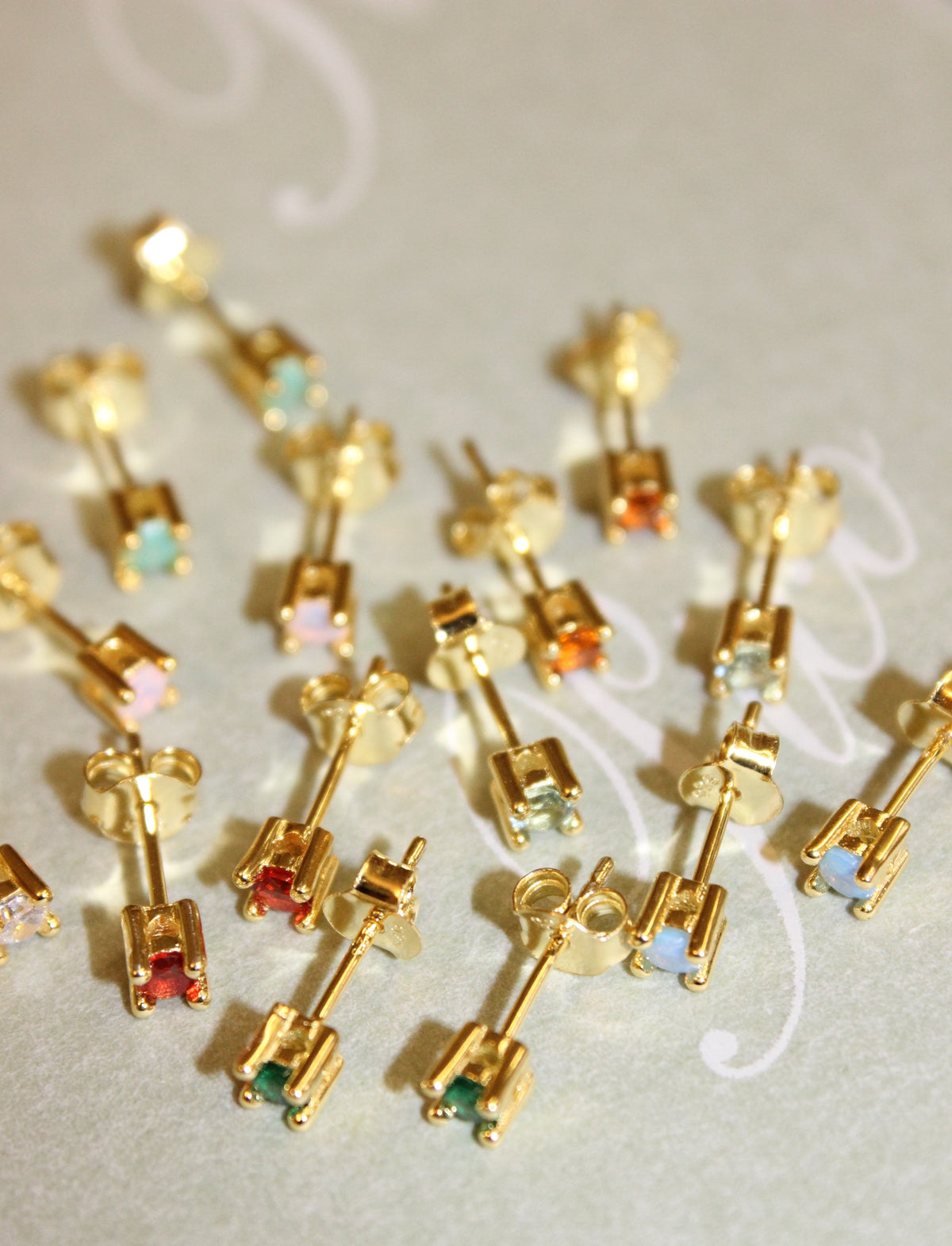 Cecilie Crystal Studs
